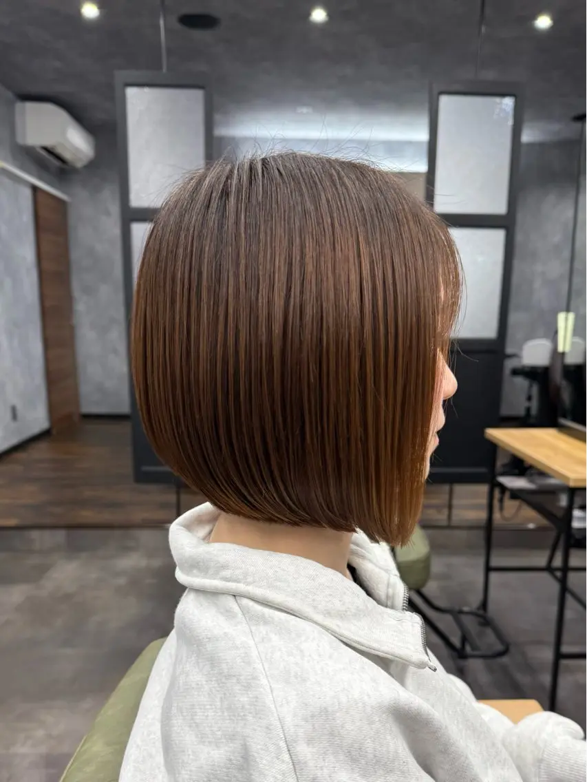 ショート ボブ 郷原 奈々のヘアスタイル