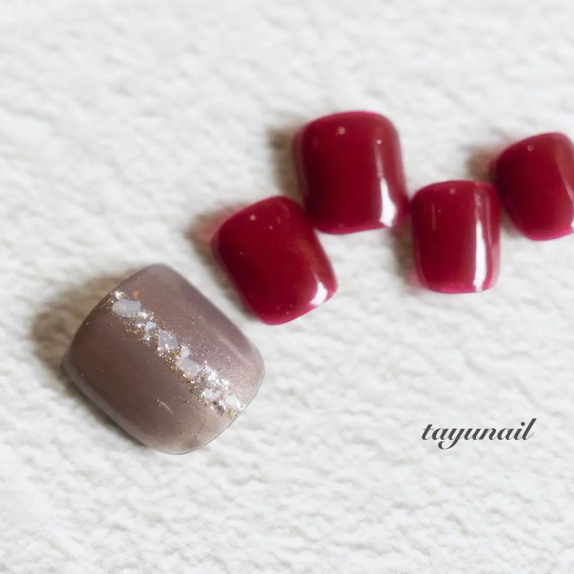 ネイル アートネイル ブルー フットネイル ジェルネイル ワンカラーネイル ネイルサロン 【たゆnail】のネイルデザイン