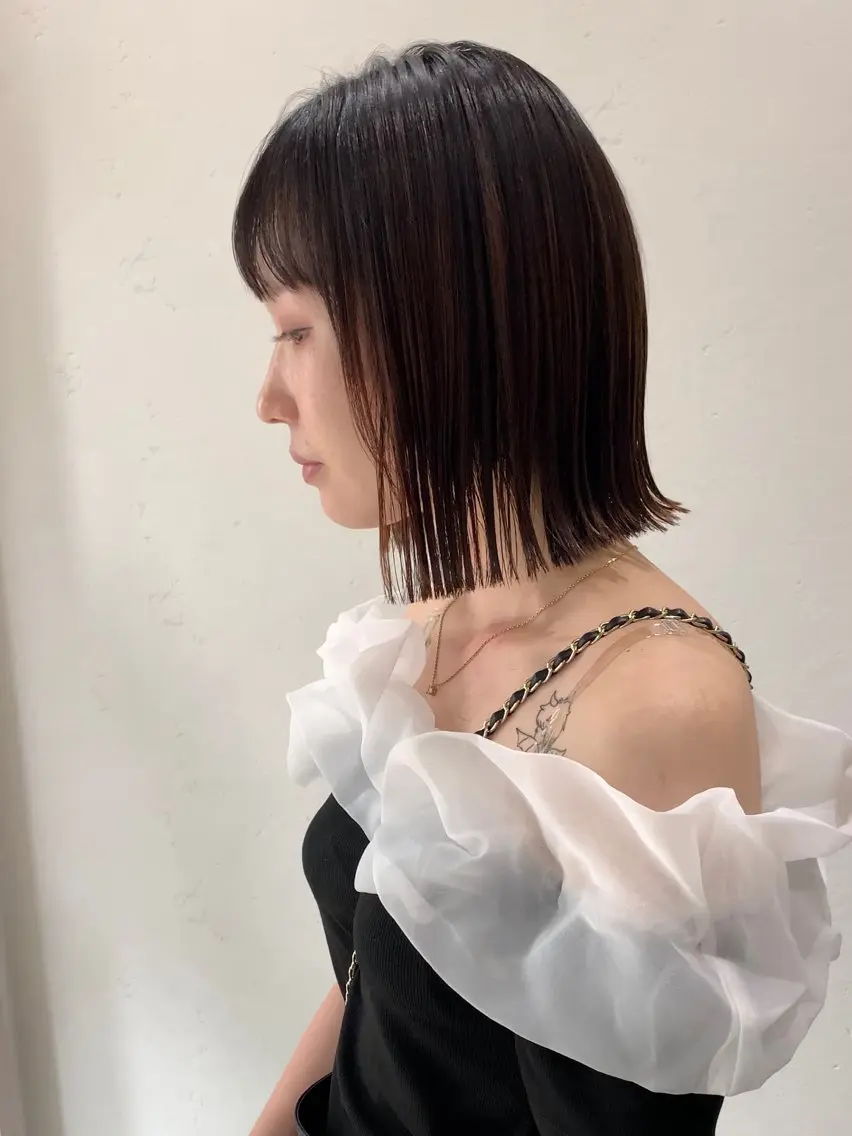ミディアム 縮毛矯正 カット ヘアカラー ✨コテ巻き風パーマ ✨川合佑哉のヘアスタイル