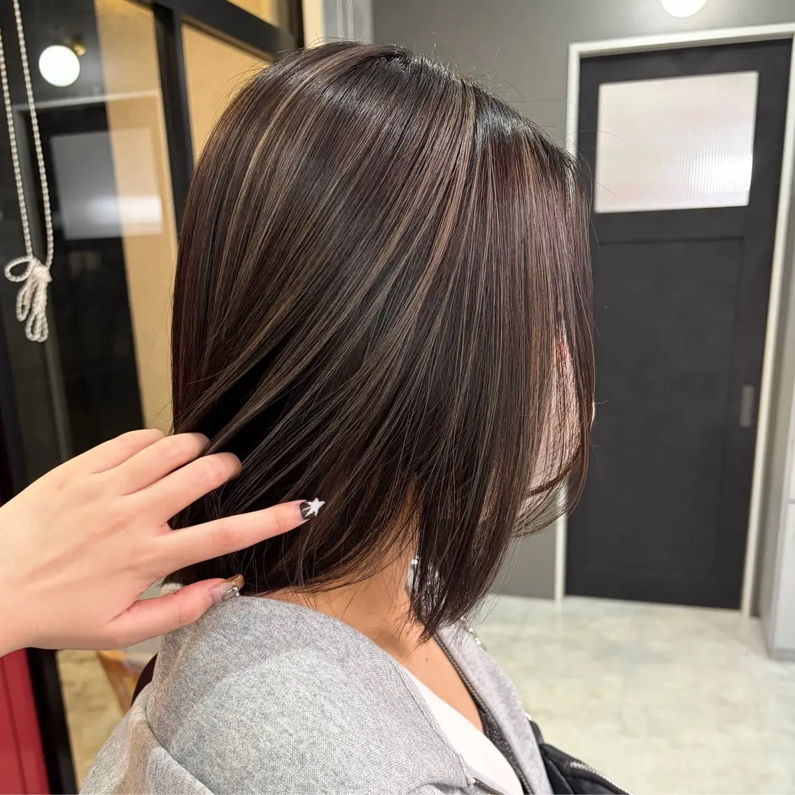 ミディアム ハイライト カット ヘアカラー トリートメント sato mizukiのヘアスタイル