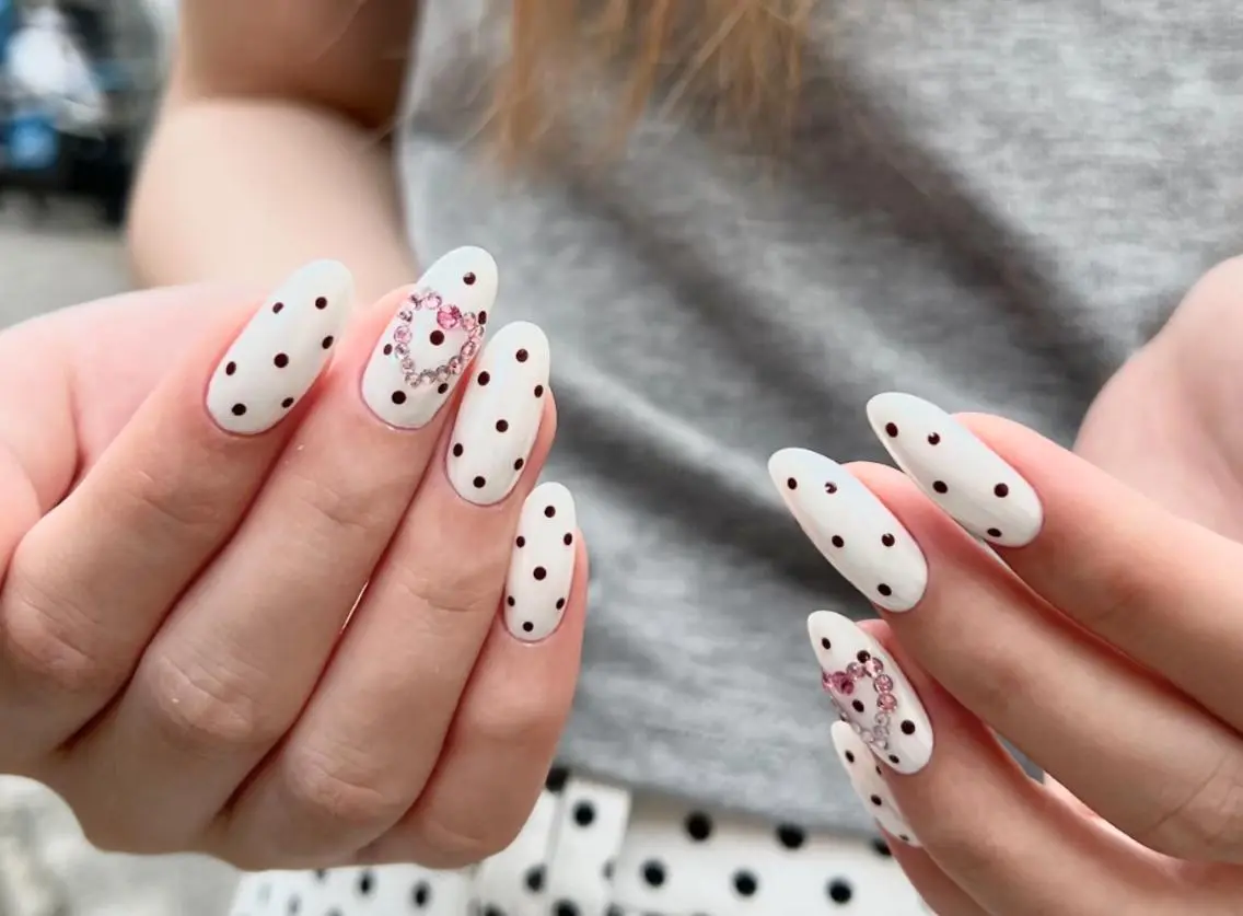 ネイル ハンドネイル 🎀 UU_nailのネイルデザイン