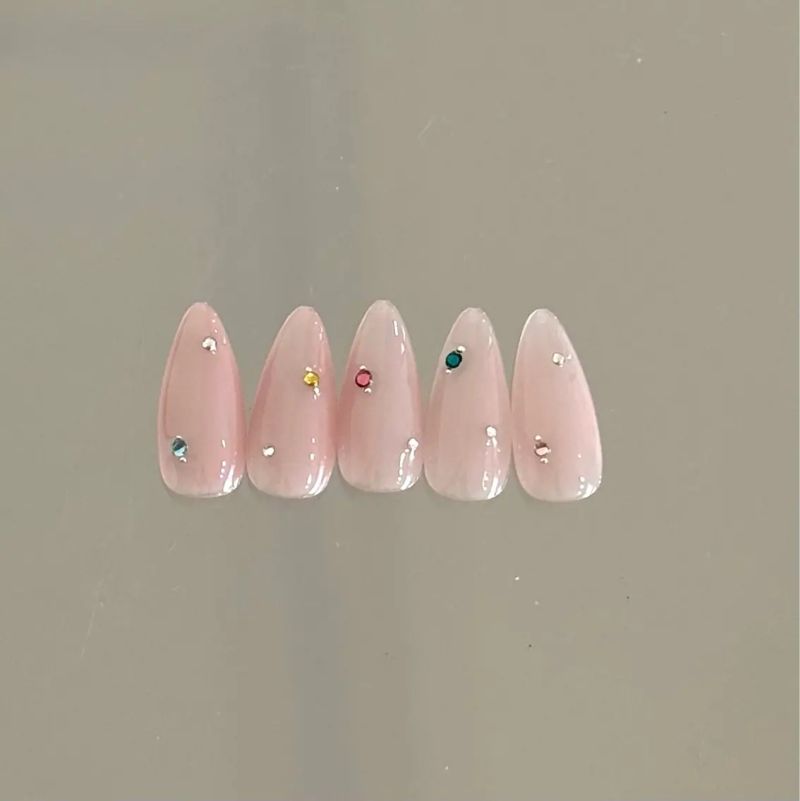 ネイル ピンク シンプルネイル 夏ネイル ハンドネイル __shiho. nailのネイルデザイン