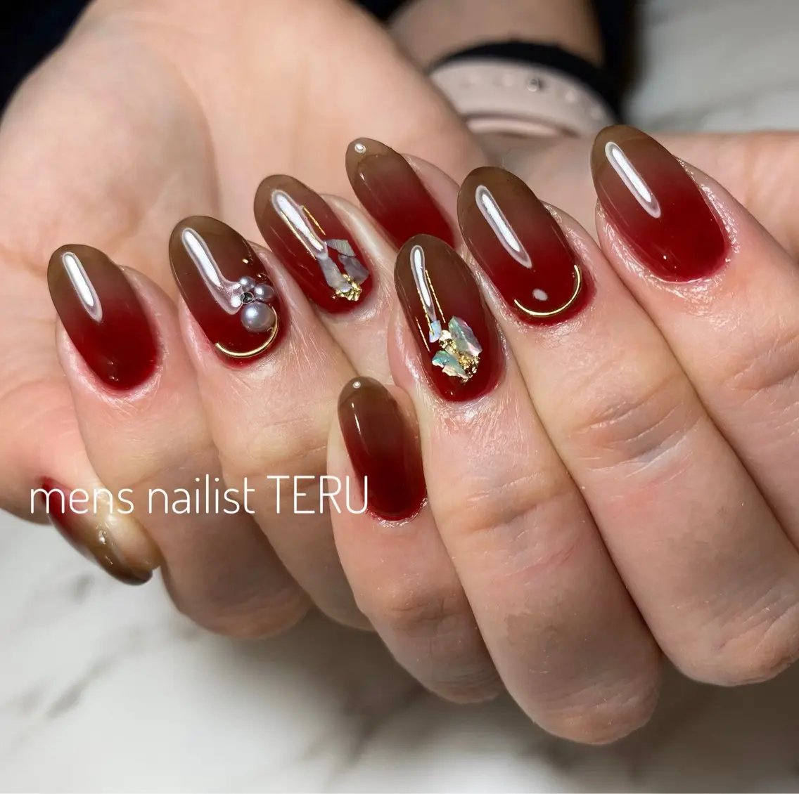 ネイル nailsalon ETERNALのネイルデザイン