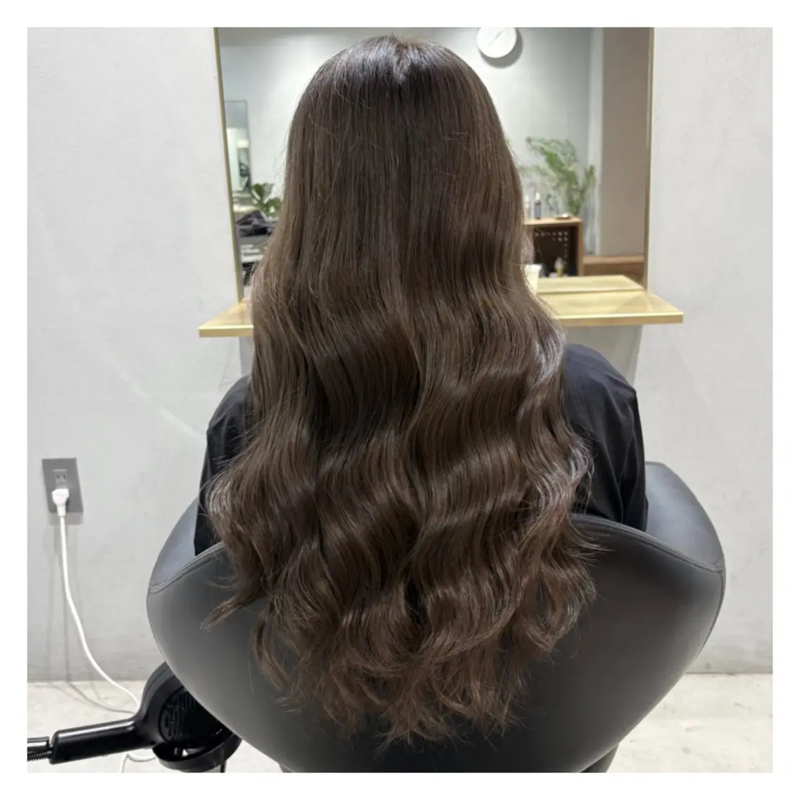 ロング ヘアカラー ハイライト特別価格 /表参道/ことりのヘアスタイル