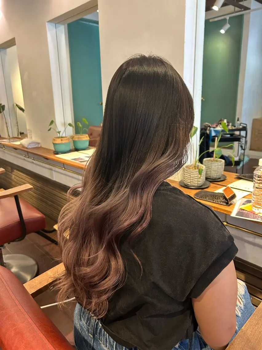 セミロング ヘアカラー HASIMOTO jijibyMOPSのヘアスタイル