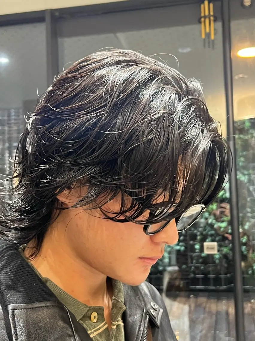 ミディアム パーマ メンズ カット パーマ トリートメント ケンシロウ メンズパーマ特化のヘアスタイル