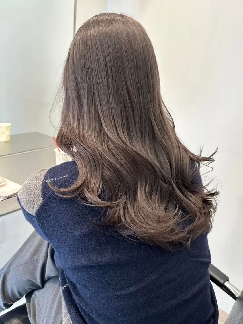 ロング ヘアカラー ハイトーン✨ ゆり🫧のヘアスタイル