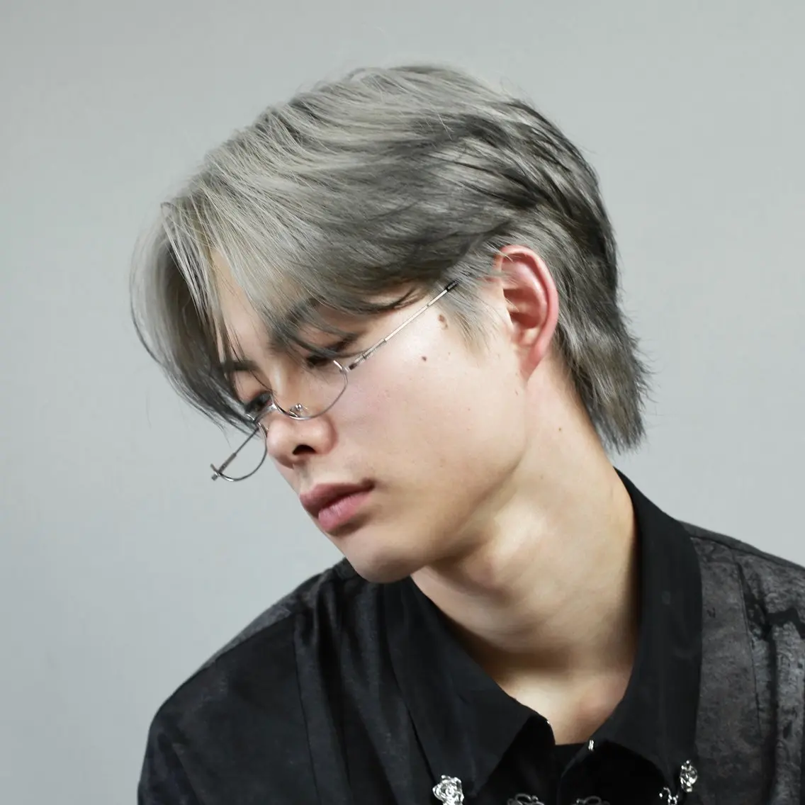 ショート カラー メンズ ヘアカラー 韓国ヘアADOR HARUKIのヘアスタイル