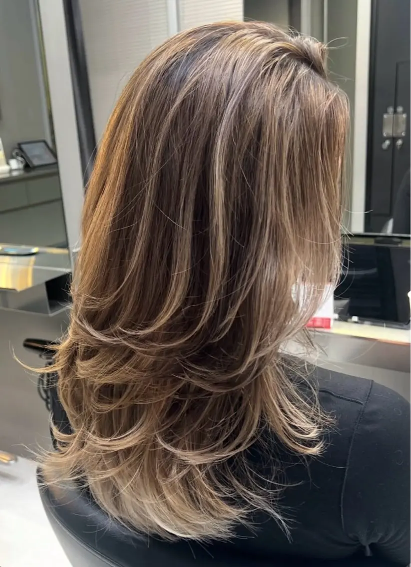 ロング レイヤーカット トリートメント ヘアカラー Kotomi 🇺🇸💋のヘアスタイル