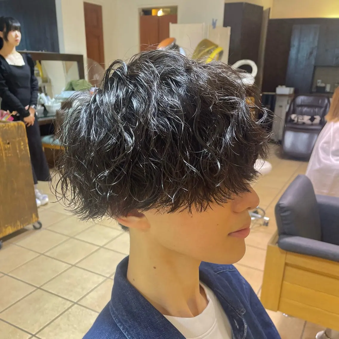 ショート パーマ メンズ メンズパーマ 波巻きパーマ カット パーマ すげさやか ✨メンズカットパーマのヘアスタイル