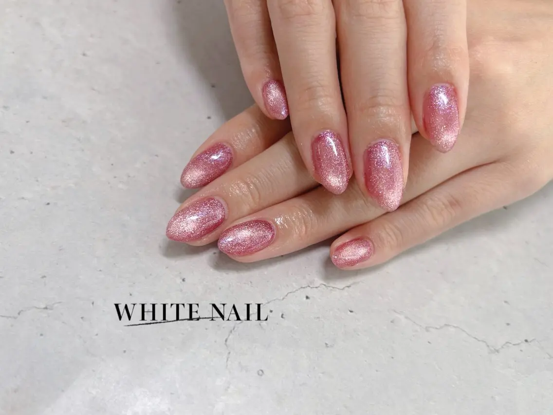 ネイル マグネットネイル ハンドネイル WHITE NAIL ホワイトネイルのネイルデザイン