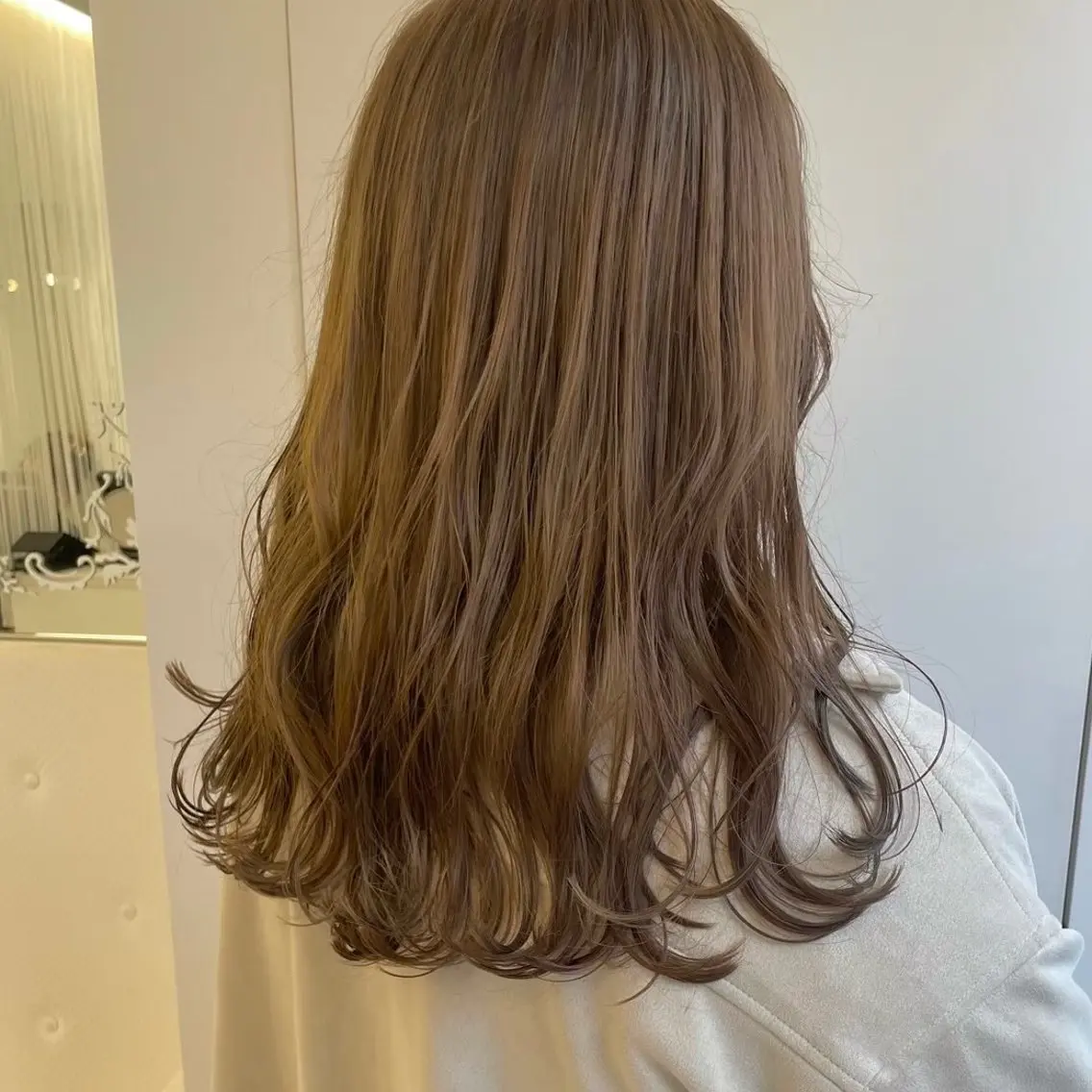 セミロング カラー ParveMix 🩶🫧入江 香名のヘアスタイル