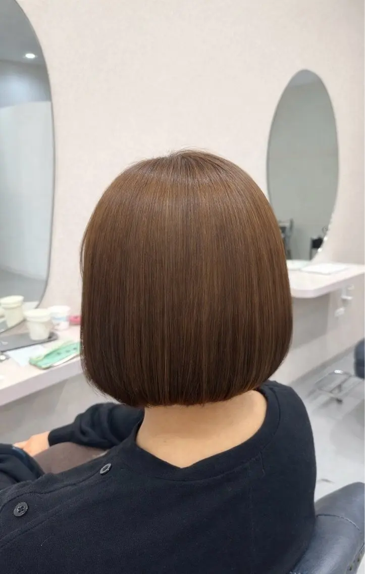 ショート ボブ 🎀レイヤー艶カラー Konatsu🌻のヘアスタイル