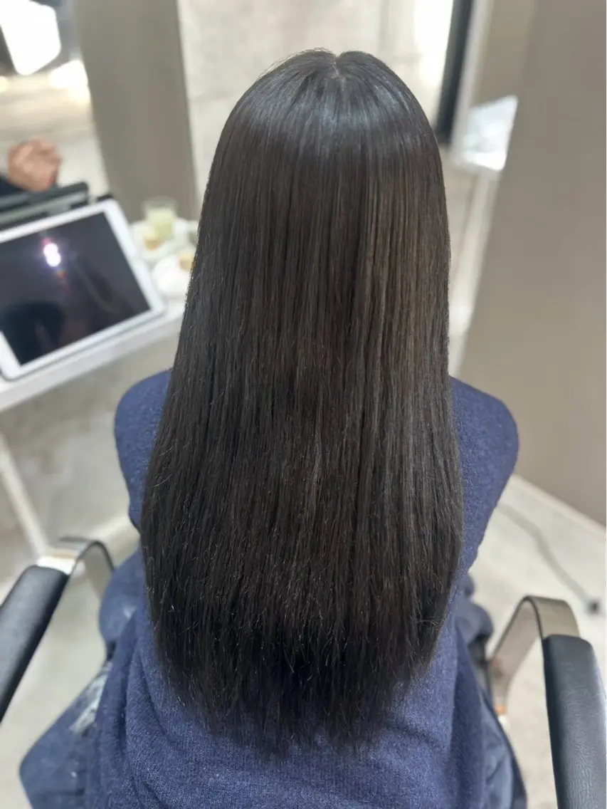 ロング 髪質改善 縮毛矯正 カット ヘアカラー 縮毛矯正 池田 華怜のヘアスタイル