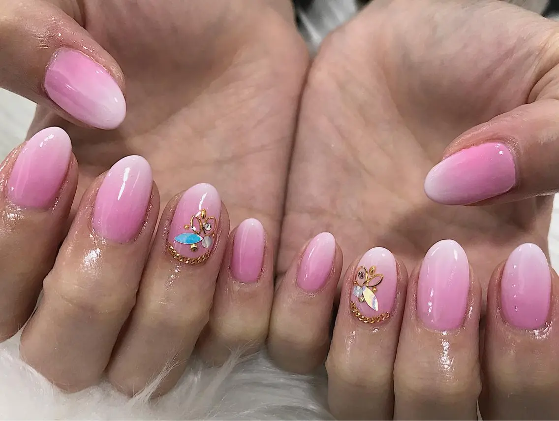 ネイル nailartist lisaのネイルデザイン