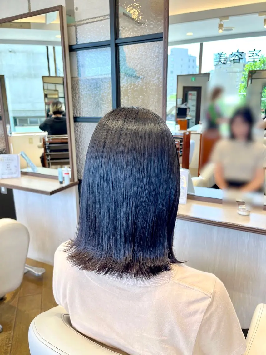 ミディアム 縮毛矯正 カット 縮毛矯正 透明感カラー 大貫怜司のヘアスタイル