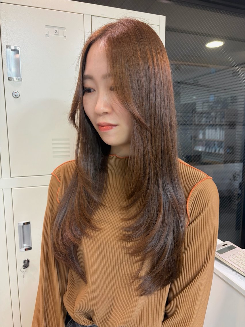 ロング カラー ベージュカラー 顔まわりレイヤー 顔周りカット レイヤーカット カット ヘアカラー トリートメント 『SiLO』 rumiのヘアスタイル