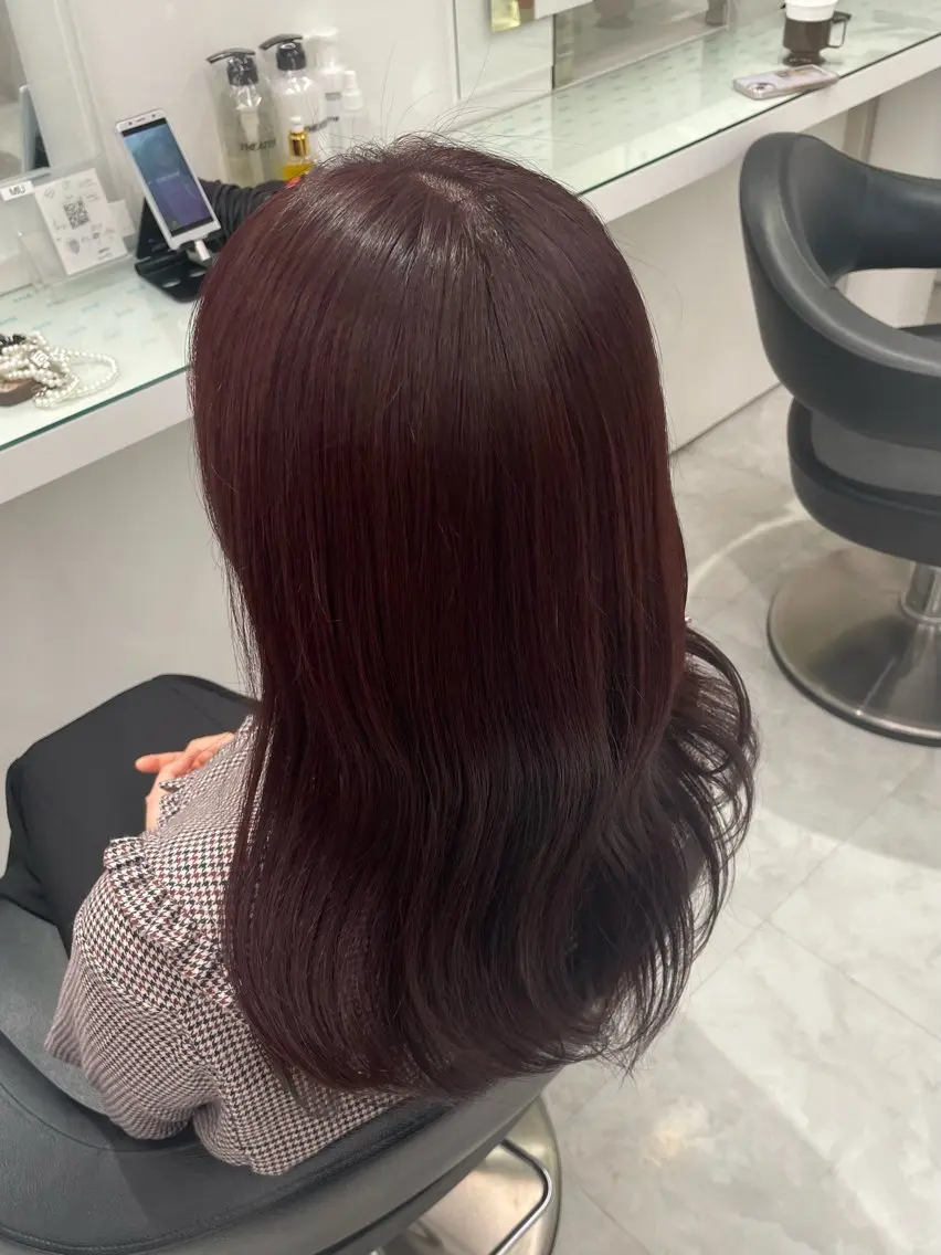 ロング カラー ヘアカラー トリートメント トレンド暖色ヘア🍒 miu🍒のヘアスタイル