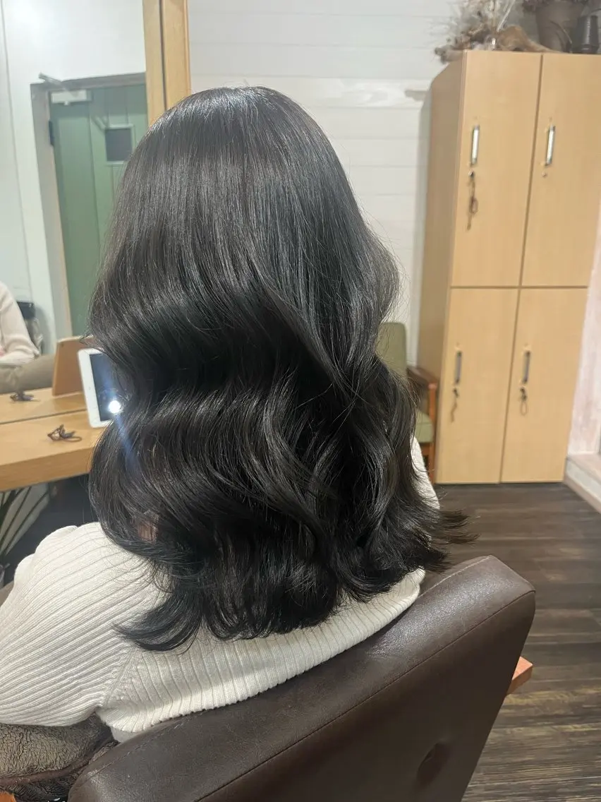 カラー ブリーチ ブリーチなしカラー オリーブカラー ✨カットモデル募集中 ゆいな🎀のヘアスタイル