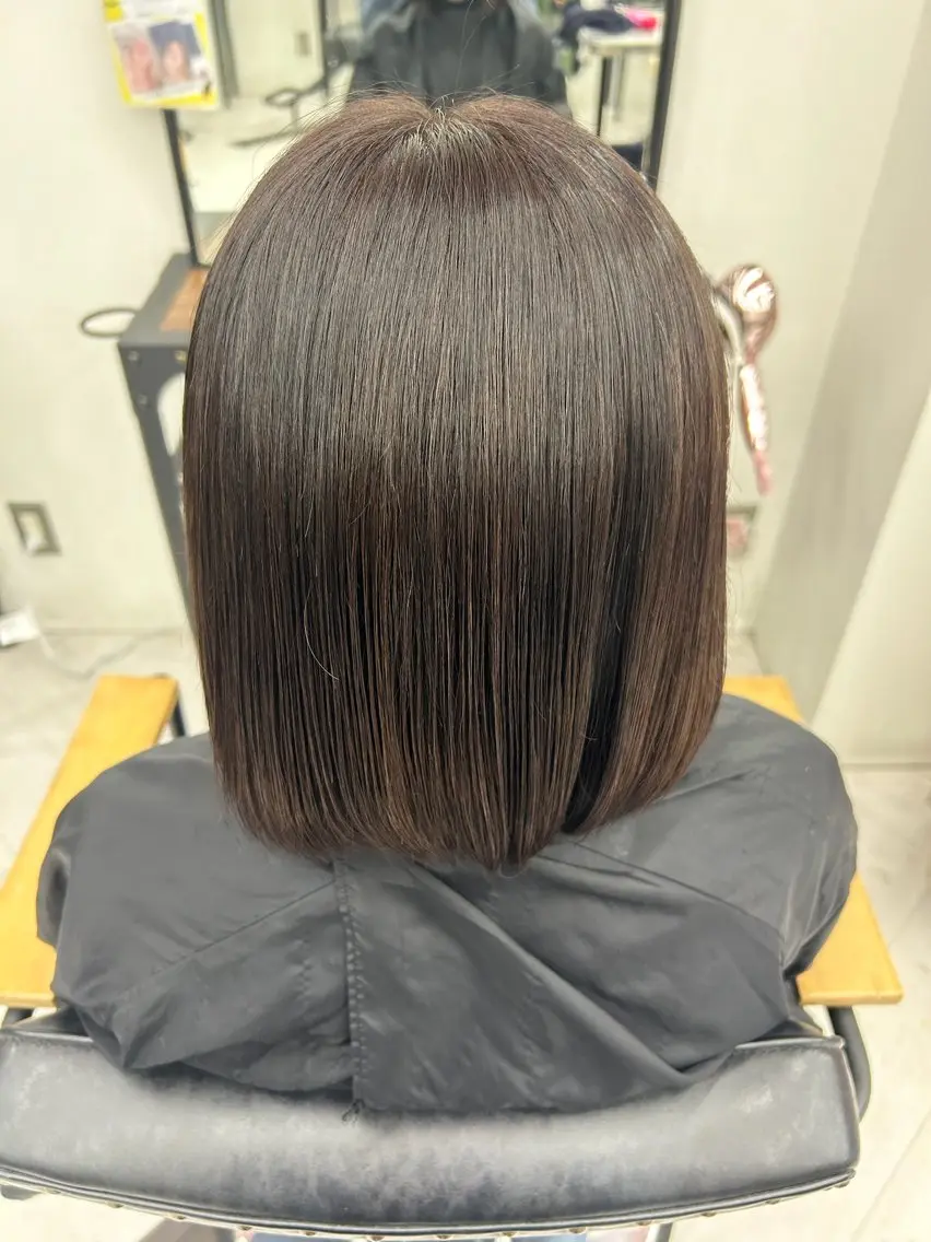ミディアム カラー ヘアカラー himari💜 酸性ストレートのヘアスタイル