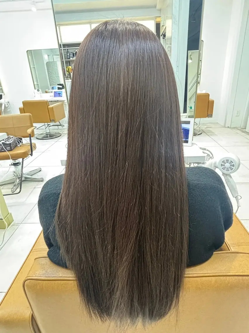 ロング カラー 韓国ツヤ髪🩶 tsugumiのヘアスタイル
