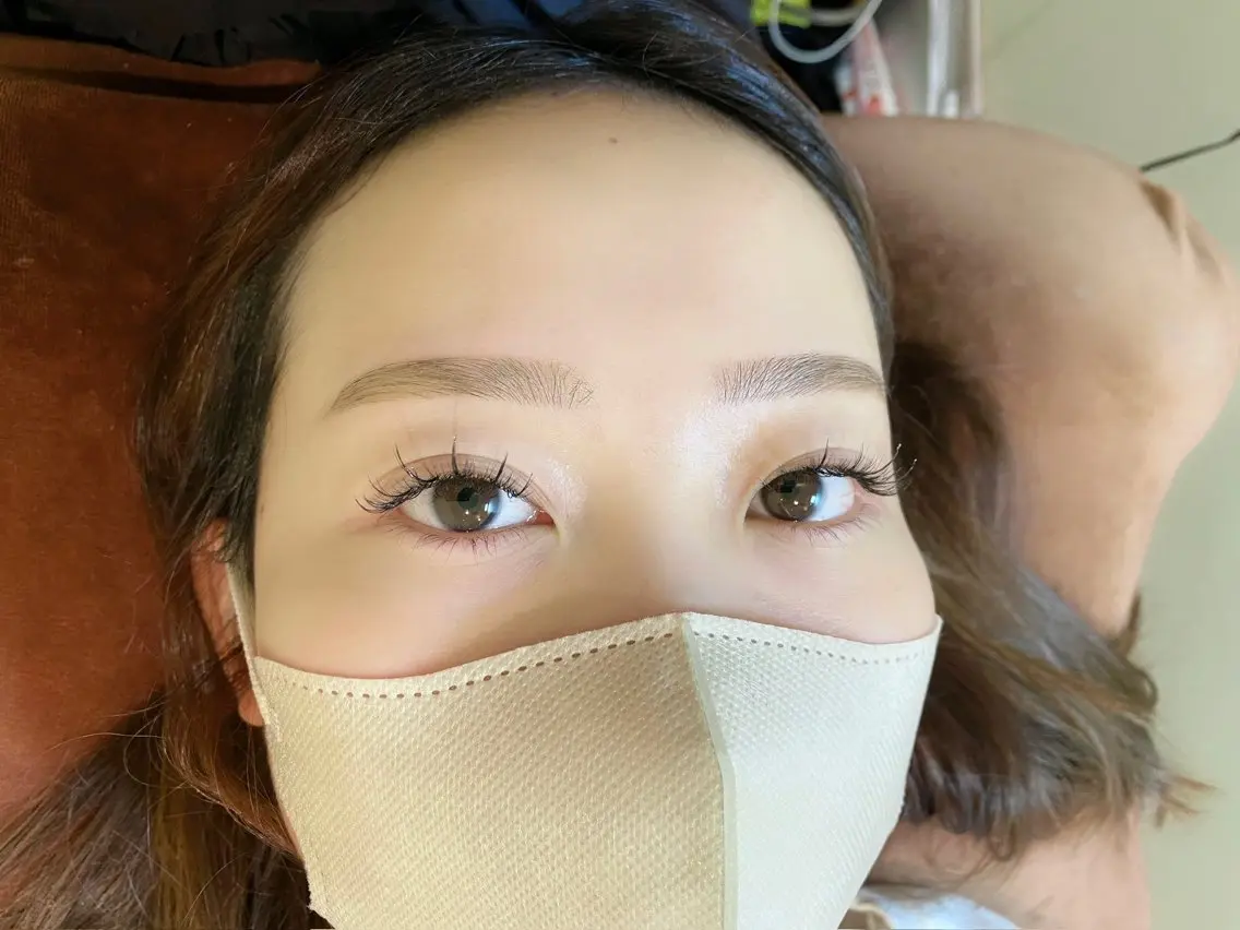 マツエク・マツパ 束感まつ毛 ワンホンマツエク CLALA Naoのマツエク・マツパデザイン