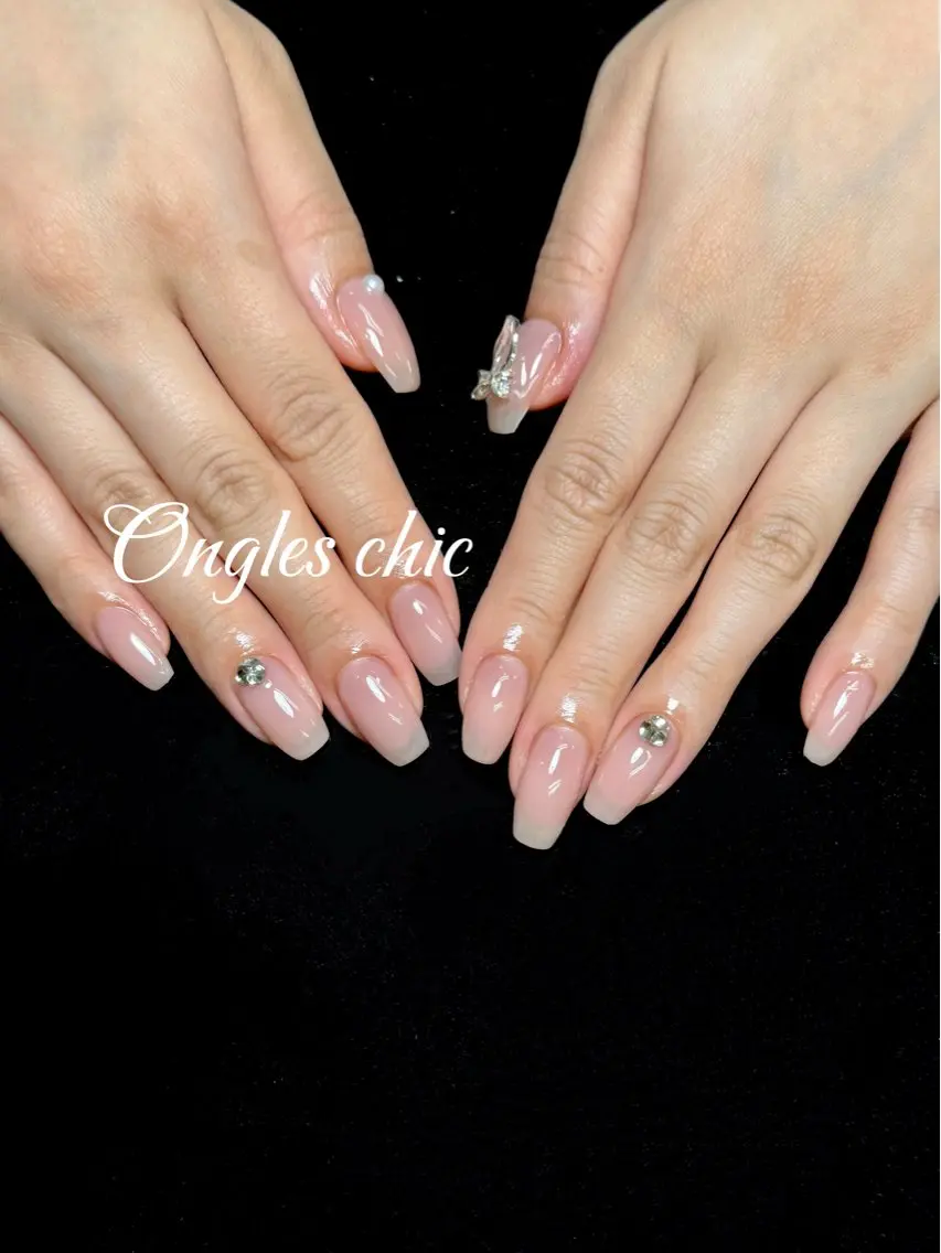 ネイル ハンドネイル ongles chicのネイルデザイン