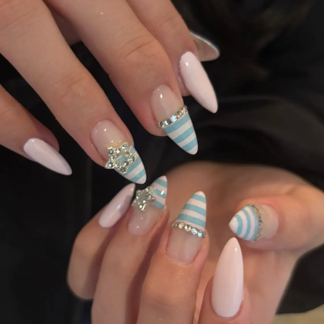 ネイル ハンドネイル フットネイル yuri / 個性派nailのネイルデザイン