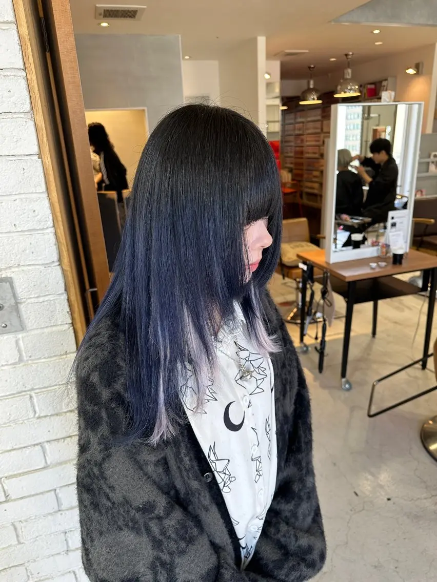 セミロング カラー ベージュカラー 黒髪 ブリーチ ブルーカラー ブルーブラック レイヤーブリーチ特化 ホワイト専門/岸のヘアスタイル