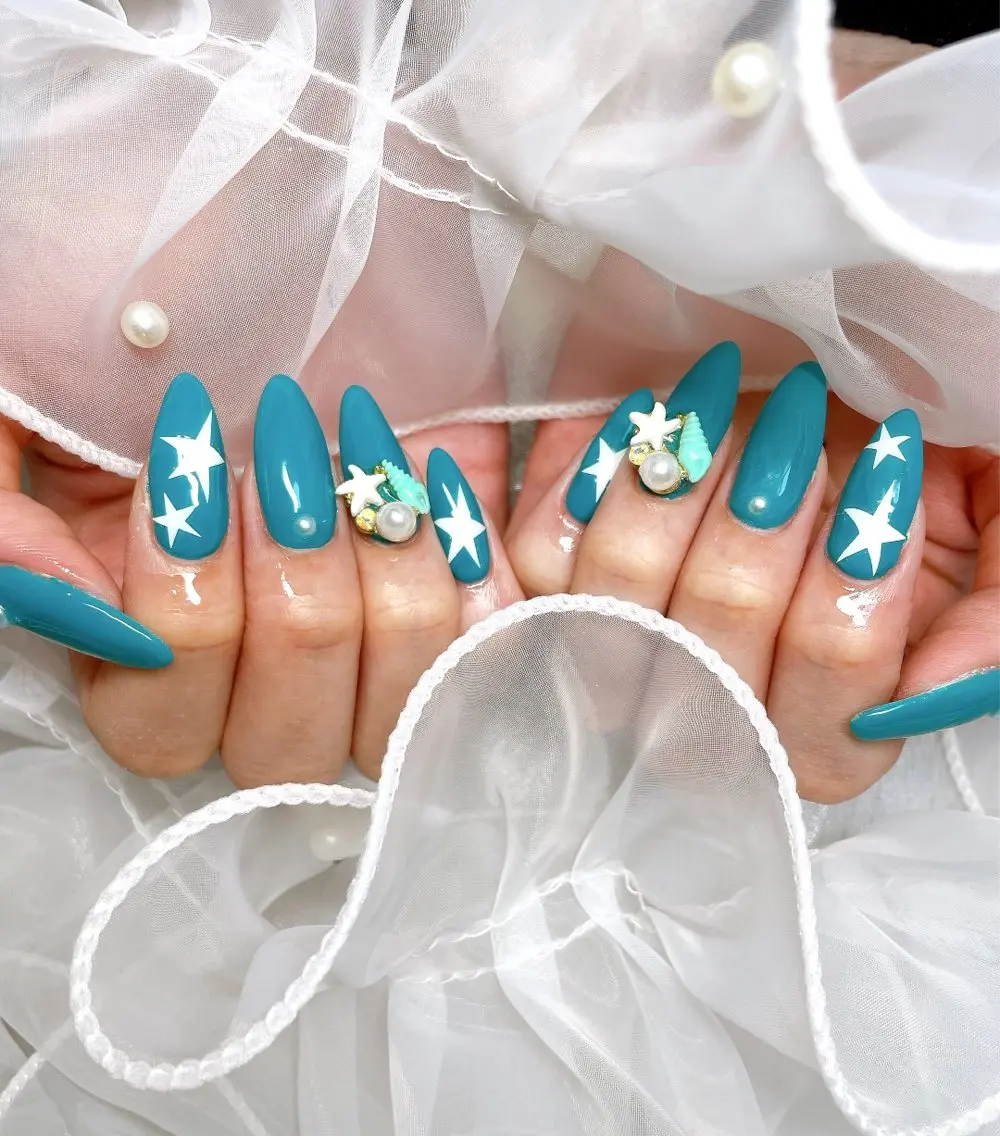 ネイル ハンドネイル ハンドケア GAL_NAIL Miraiのネイルデザイン