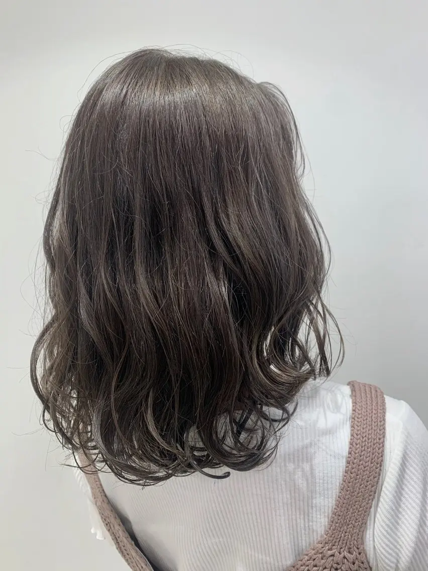 ナチュラルな触り心地に 💛 髪質改善inケアカラー+カット+3stepTR ✨の写真