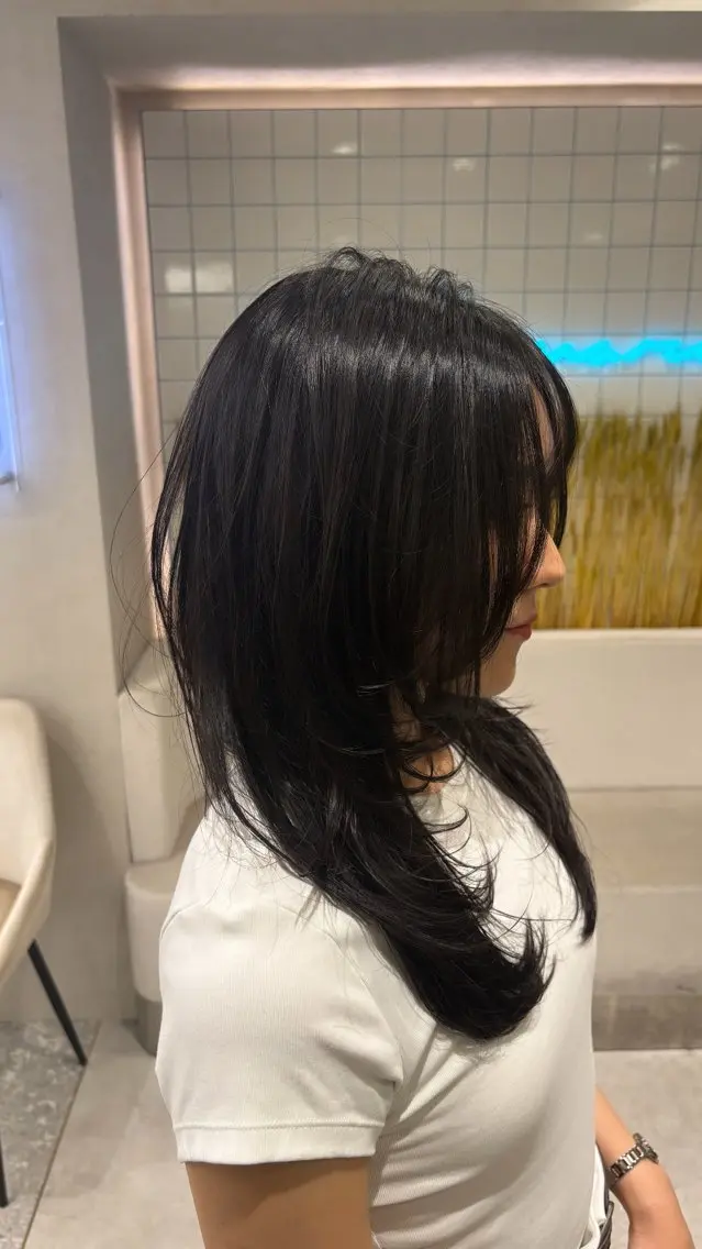 ロング ハッシュカット ハイレイヤー 韓国風ヘア レイヤーカット カット Yuta✂︎ 韓国レイヤー🪽のヘアスタイル