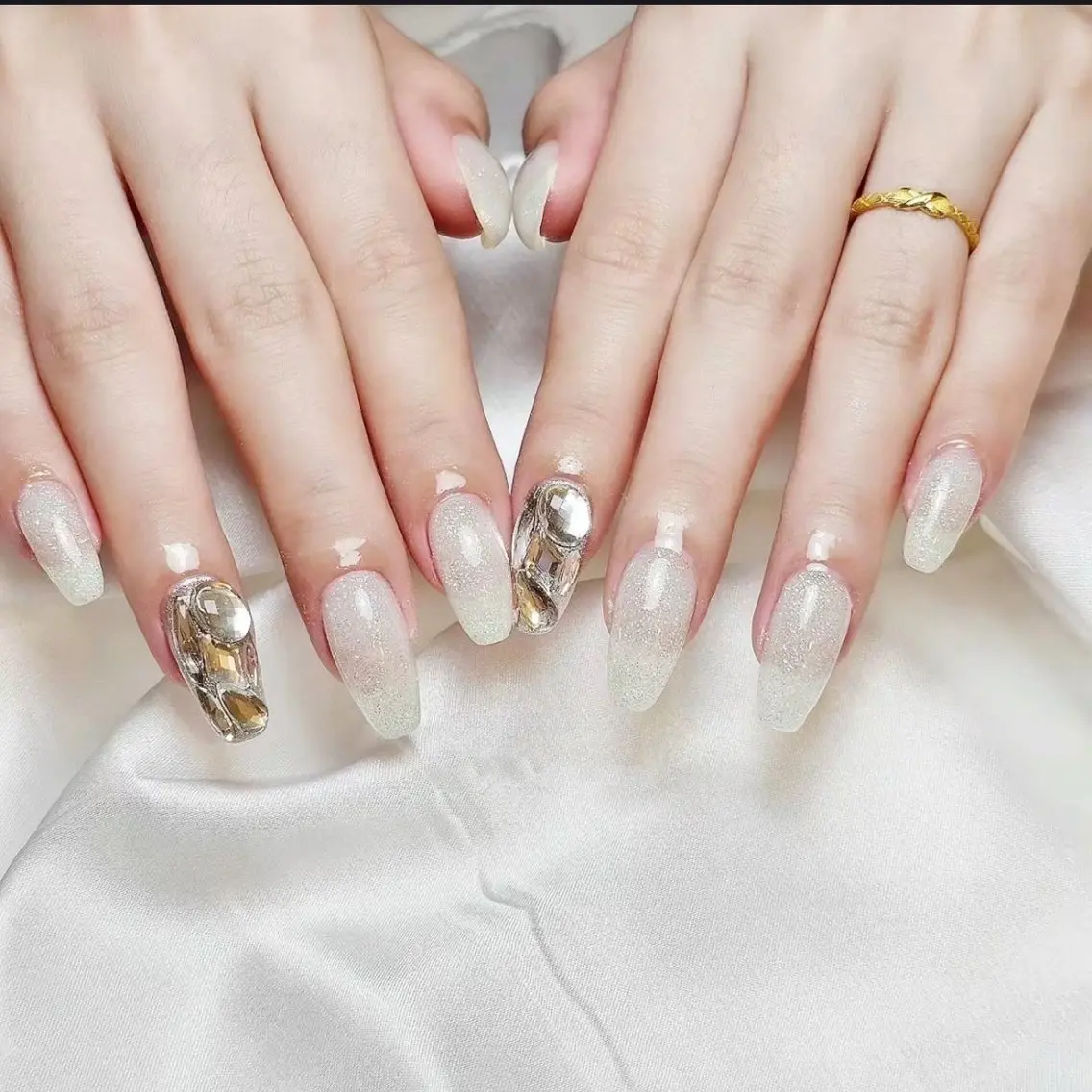 ネイル ハンドネイル 🍑 momo_nailのネイルデザイン