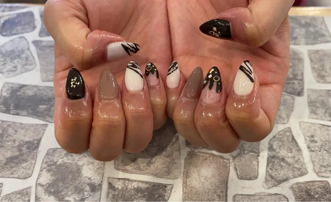 ネイル ハンドネイル NAIL Alaia SHIORIのネイルデザイン