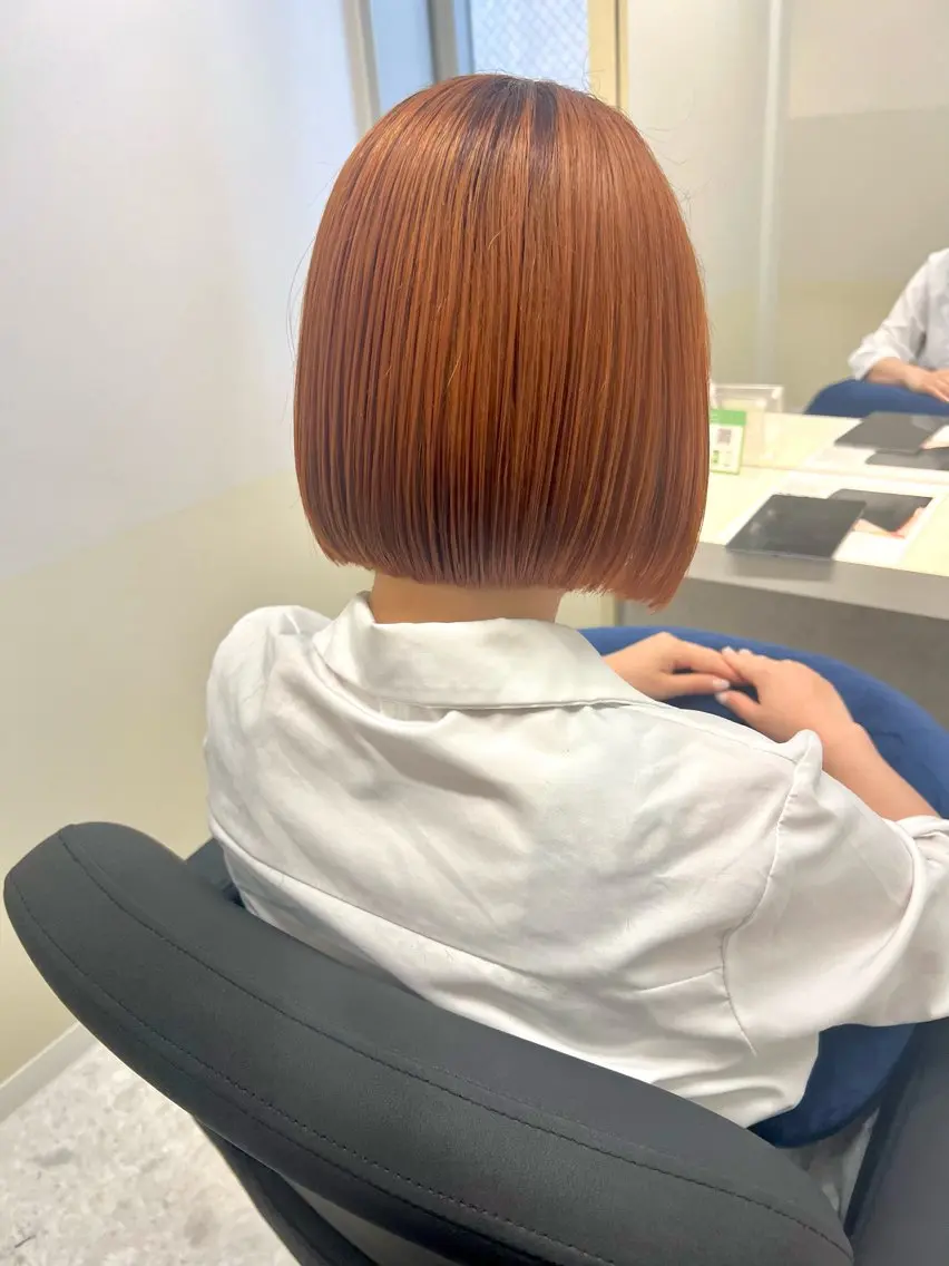 ショート カラー ブリーチ オレンジ 半個室サロン/透明感 /艶髪♡岸上 温♡のヘアスタイル