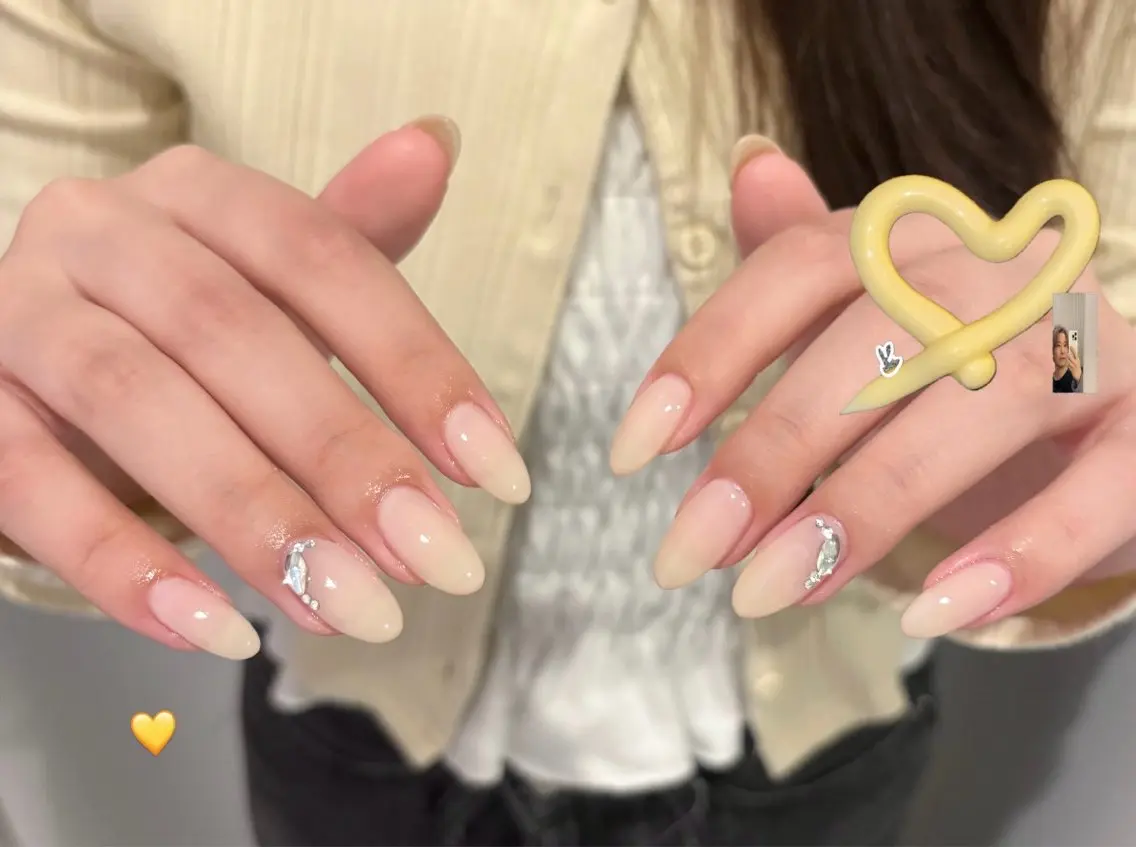 ネイル ハンドネイル Luo kanadeのネイルデザイン