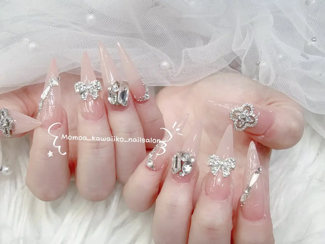 ネイル 成人式 マグネットネイル 大理石ネイル(マーブル) リボン 夏ネイル ハンドネイル MoMoA Nail ネイル長さ出し専門店のネイルデザイン