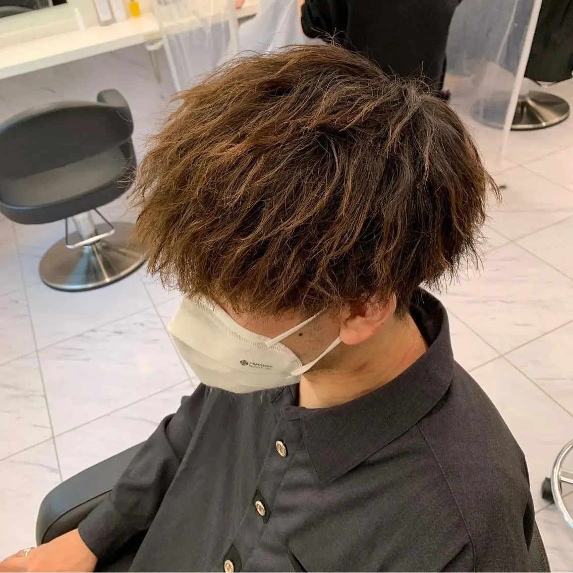 ショート カラー パーマ メンズ メンズパーマ特化 TAIGAのヘアスタイル