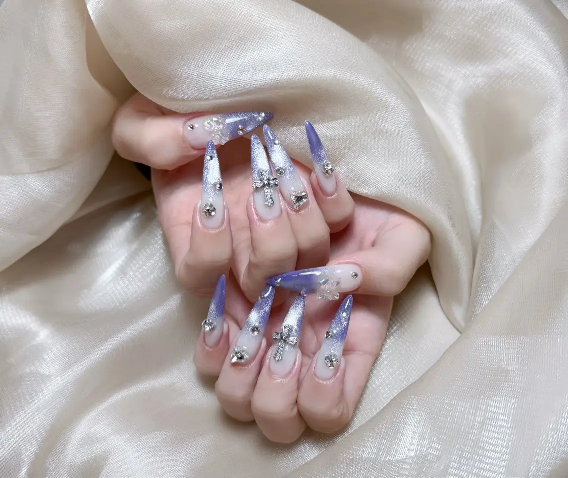 ネイル チークネイル 長さ出し フレンチネイル ジェルネイル 韓国ネイル ハンドネイル Lucky Nail Salon❷のネイルデザイン