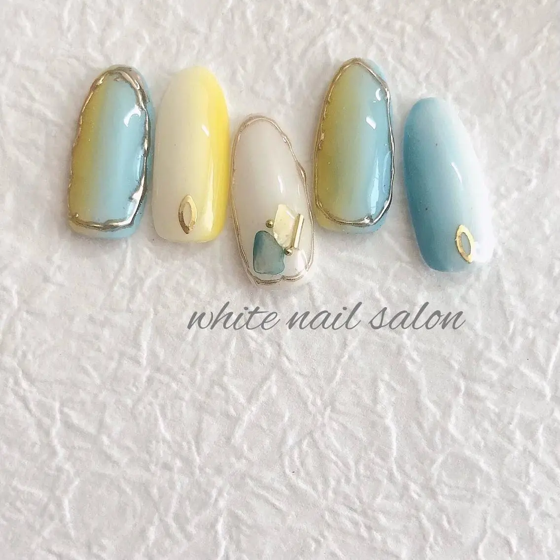 ネイル ジェルネイル ハードジェル 持ち込み ソフトジェル white nail salonのネイルデザイン