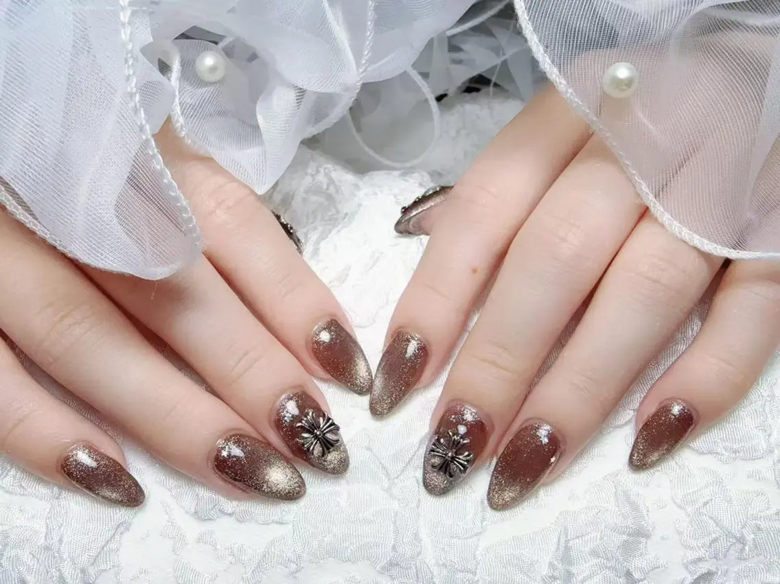 ネイル アートネイル フラッシュネイル フレンチネイル ジェルネイル ガラスフレンチ M2 BEAUTY Rikaのネイルデザイン