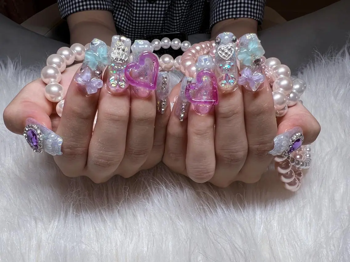 ネイル nail salon Pink Aliceのネイルデザイン