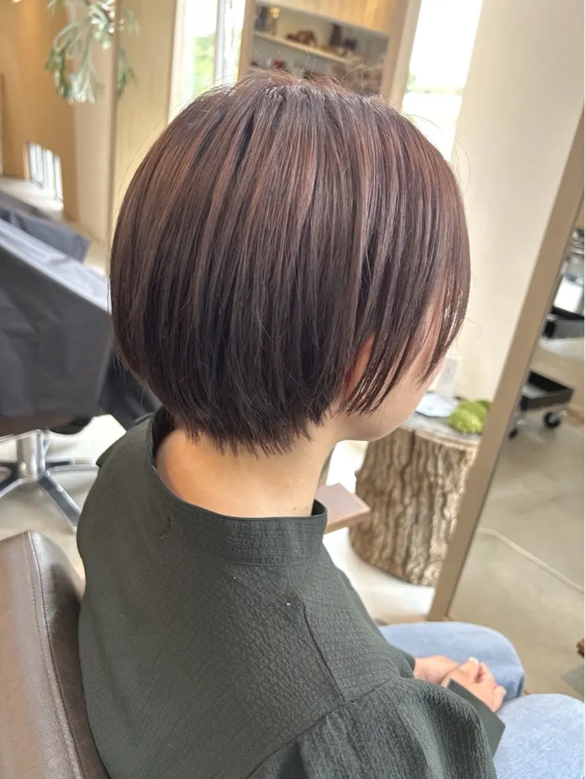 ショート カット 綿貫 美雪のヘアスタイル