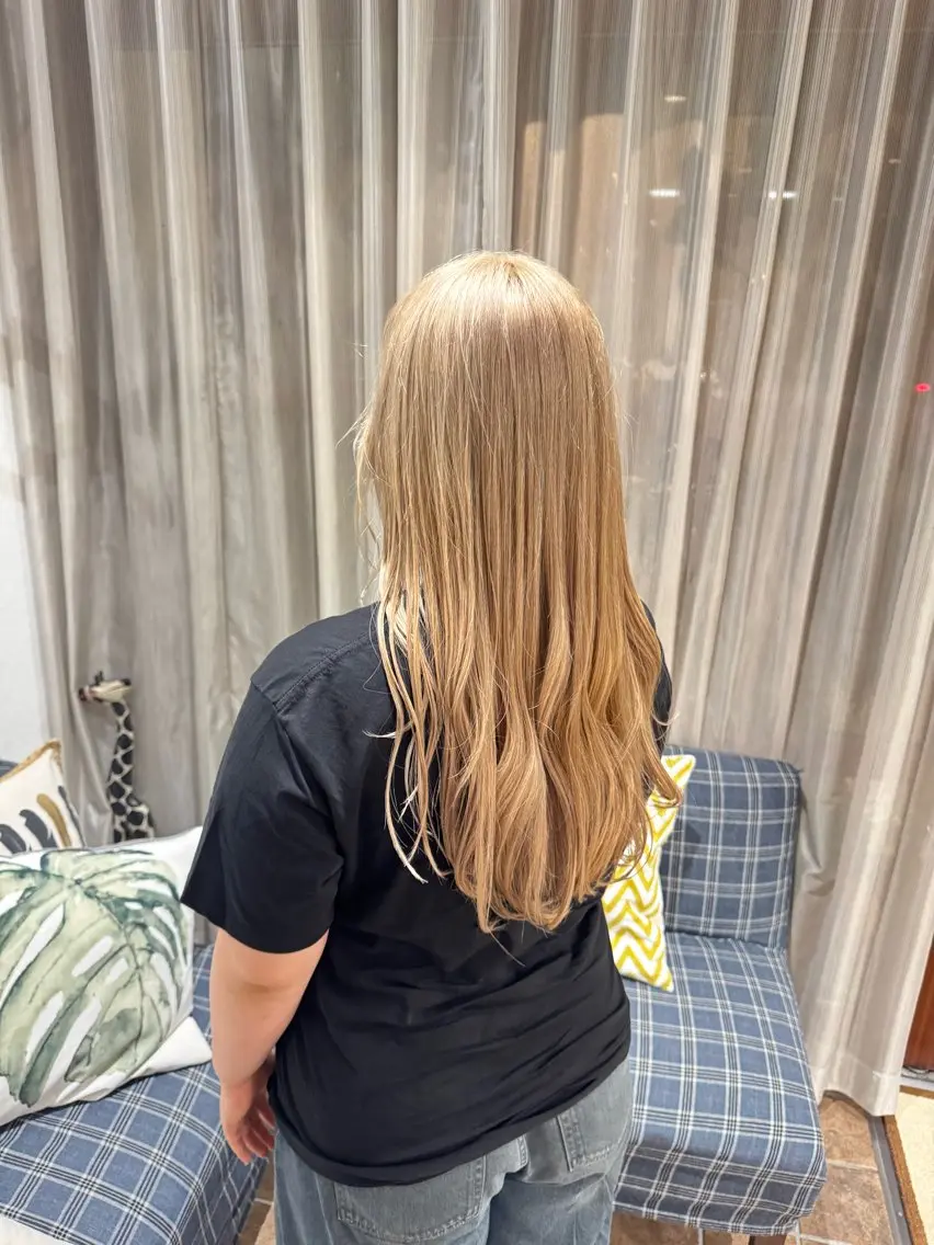ロング ヘアカラー 梶尾 悠人のヘアスタイル