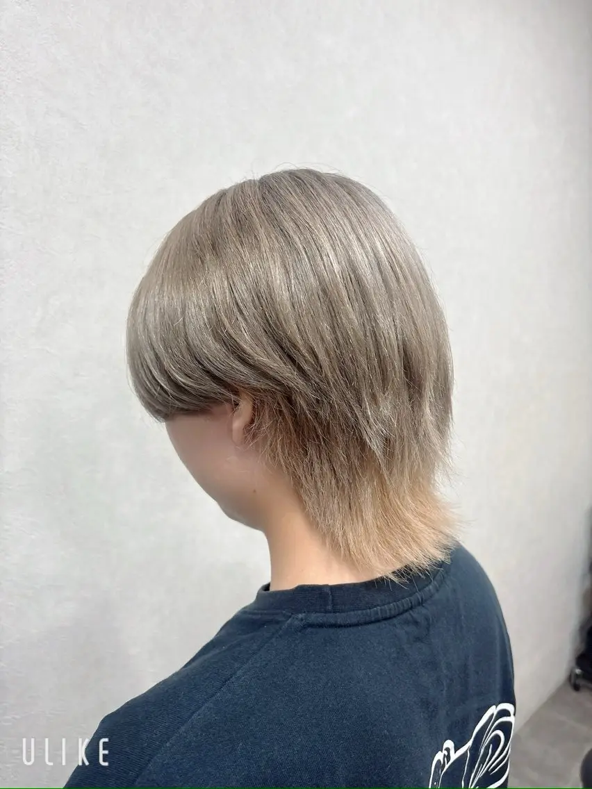 ショート カラー メンズ メンズブリーチ ブリーチ グレージュ sanaka / Minoriのヘアスタイル