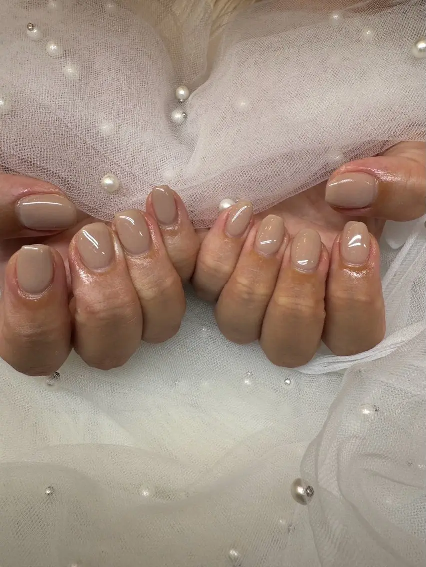 ネイル ワンカラーネイル nails alienCのネイルデザイン
