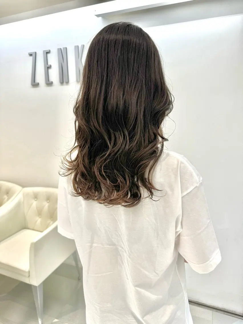 ロング パーマ カット パーマ トリートメント デジタルパーマ 🌀ボブ　萩原　龍のヘアスタイル