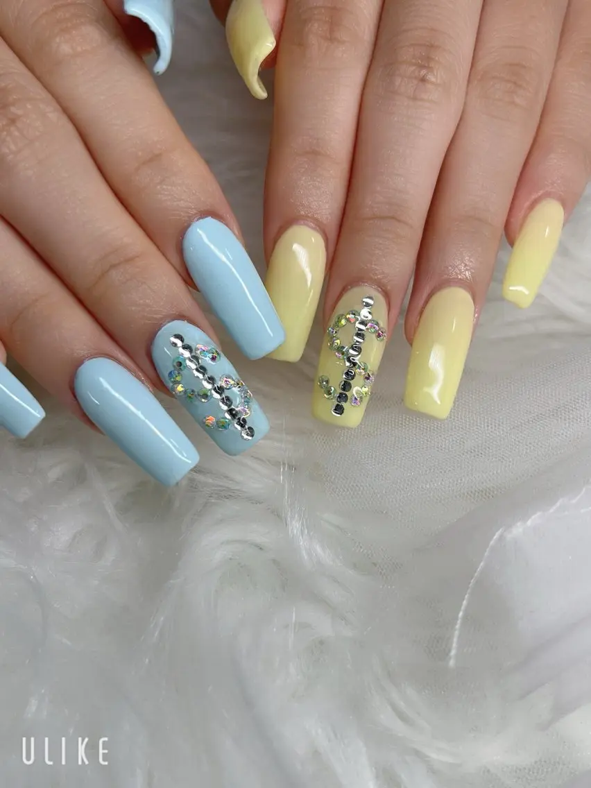 ネイル ハンドネイル YOLO NAILのネイルデザイン