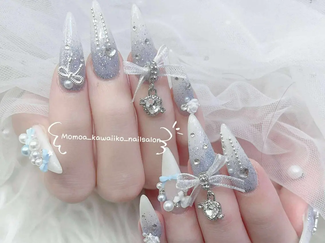 ネイル 成人式 ロングネイル マグネットネイル 大理石ネイル(マーブル) リボン MoMoA Nail ネイル長さ出し専門店のネイルデザイン