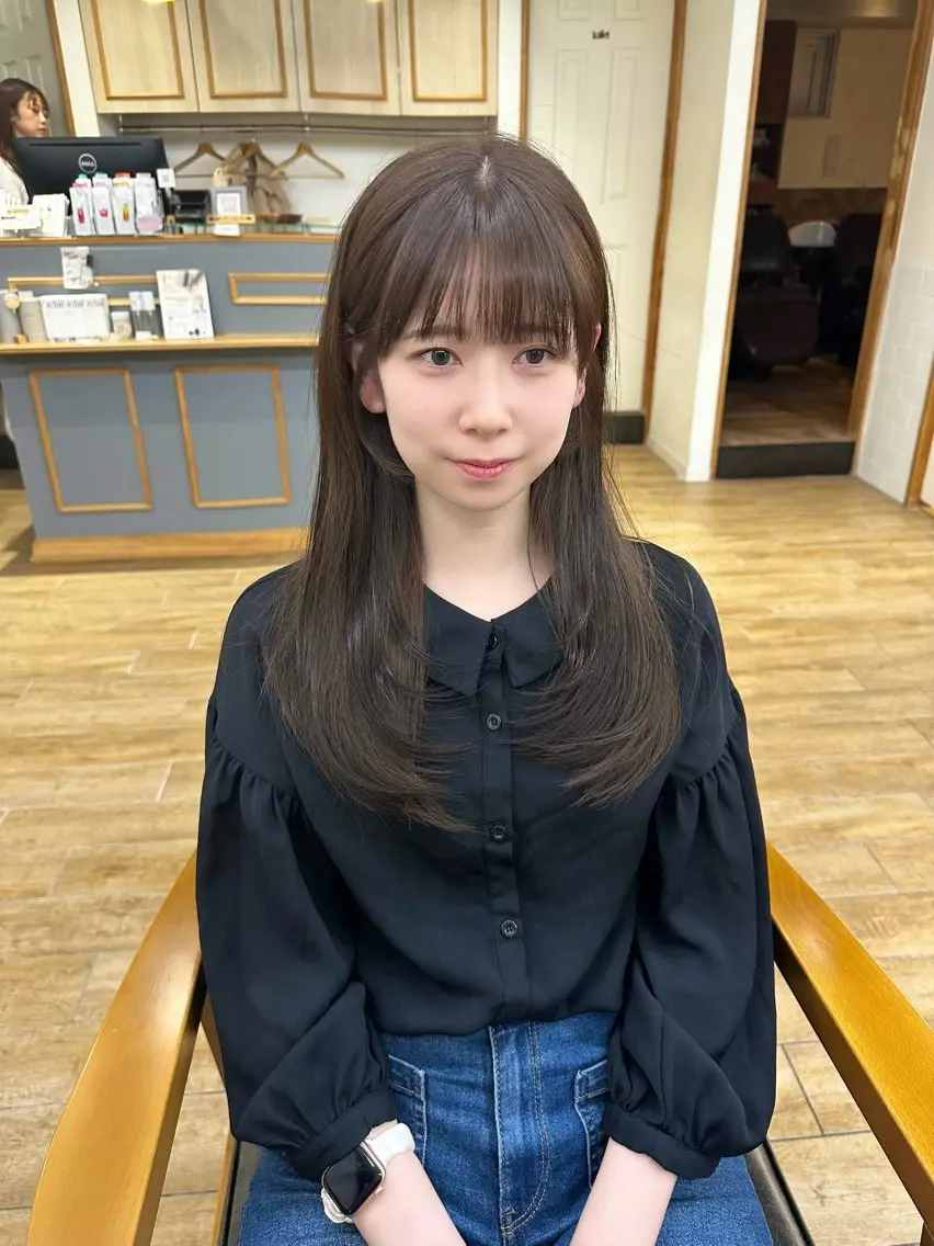 ロング カラー パーマ ヘアアレンジ メンズ キッズ カット ヘアカラー レイヤーカット/ 巻ける縮毛矯正のヘアスタイル